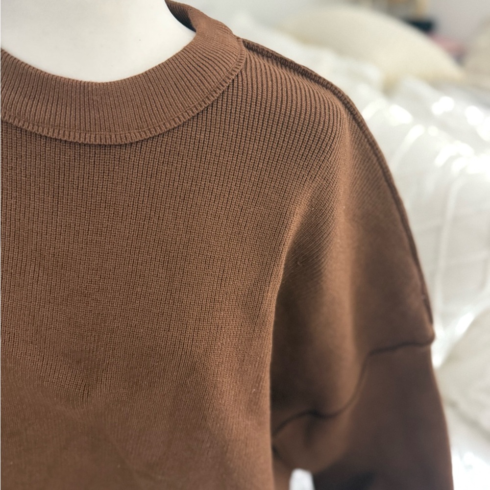 Elegant Brown Crew Neck Sweater - Picture 7 of 13